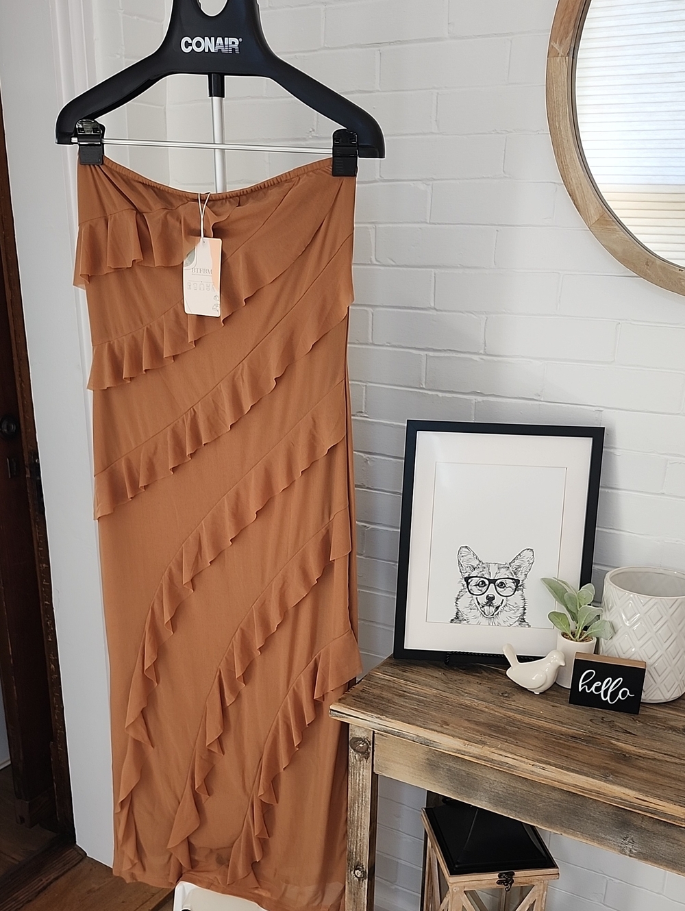 Brown Ruffle Strapless Dress - Large